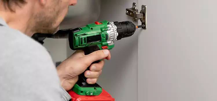 Commercial Door Hinge Repair Perrysburg