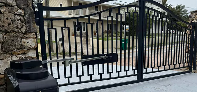 Swing Gate Opener with Keypad Perrysburg
